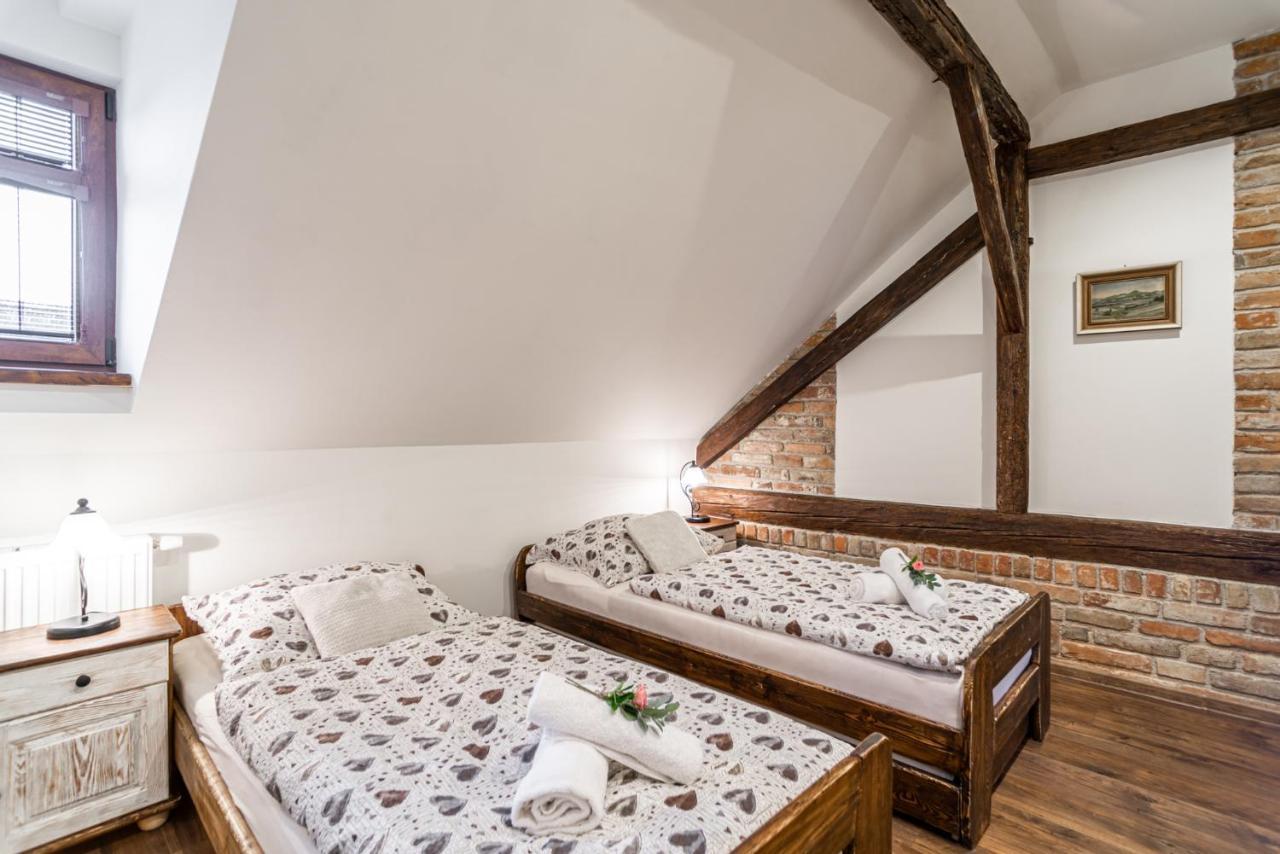 Apartmany In Veritas Mikulov Exterior foto